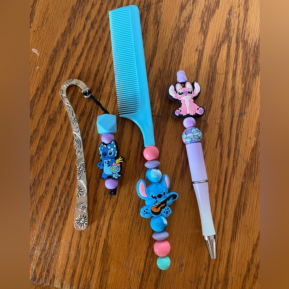 ❤️3/30 Blue Stitch Comb set